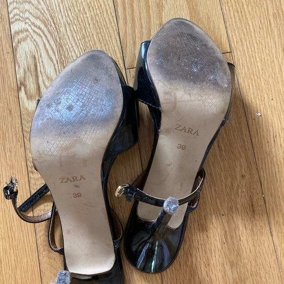 Zara sandals in shiny black size 30 - Picture 4 of 5
